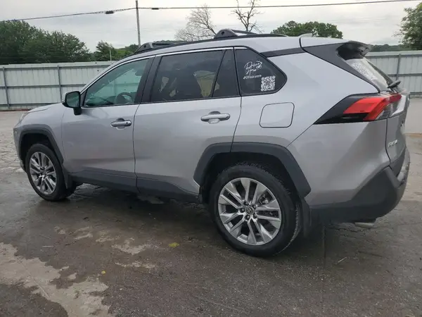 2T3A1RFV2NC271445 2022 TOYOTA RAV 4 - Image 2