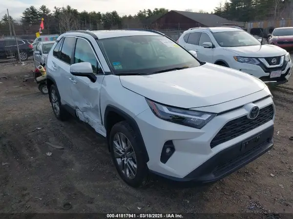 2T3A1RFV2RW435605 2024 TOYOTA RAV 4 - Image 1