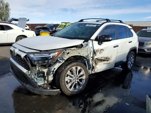 2T3A1RFV2RW467017 2024 TOYOTA RAV 4 - Image 1