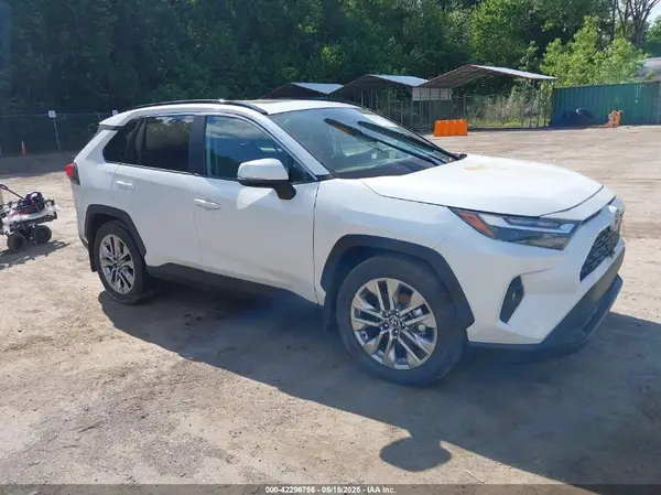 2T3A1RFV2SW536438 2025 TOYOTA RAV 4 - Image 1