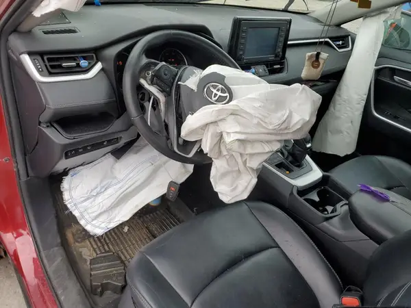 2T3A1RFV3LC123124 2020 TOYOTA RAV 4 - Image 8
