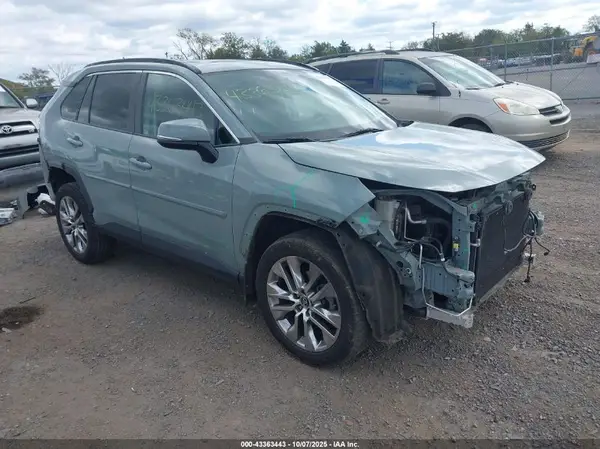 2T3A1RFV3LW126667 2020 TOYOTA RAV 4 - Image 1