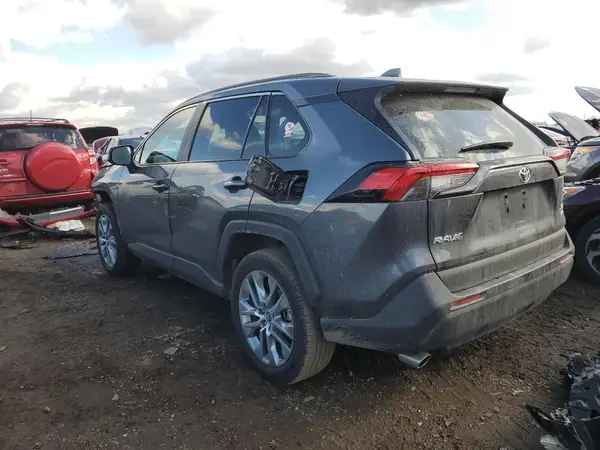 2T3A1RFV3MC146386 2021 TOYOTA RAV 4 - Image 2