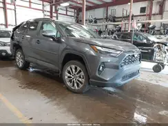 2T3A1RFV3NC293566 2022 TOYOTA RAV 4