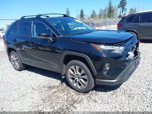 2T3A1RFV3NC306770 2022 TOYOTA RAV 4 - Image 1