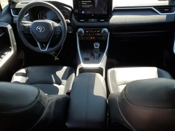2T3A1RFV3PC335656 2023 TOYOTA RAV 4 - Image 8