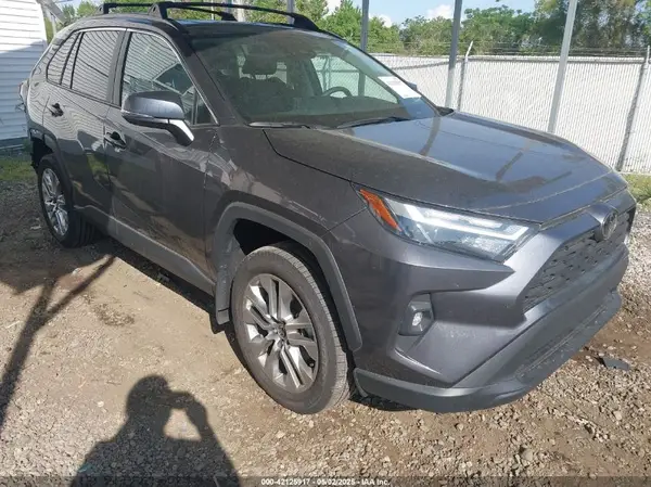 2T3A1RFV3RC399408 2024 TOYOTA RAV 4 - Image 1
