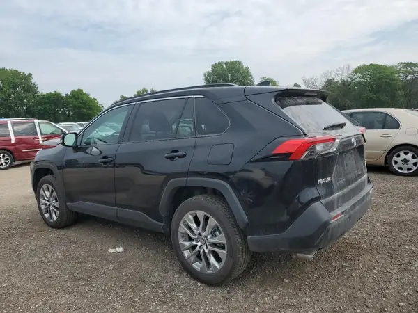 2T3A1RFV3RC428731 2024 TOYOTA RAV 4 - Image 2