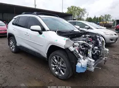 2T3A1RFV3RW462330 2024 TOYOTA RAV 4