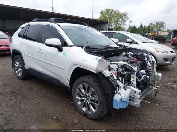 2T3A1RFV3RW462330 2024 TOYOTA RAV 4 - Image 1