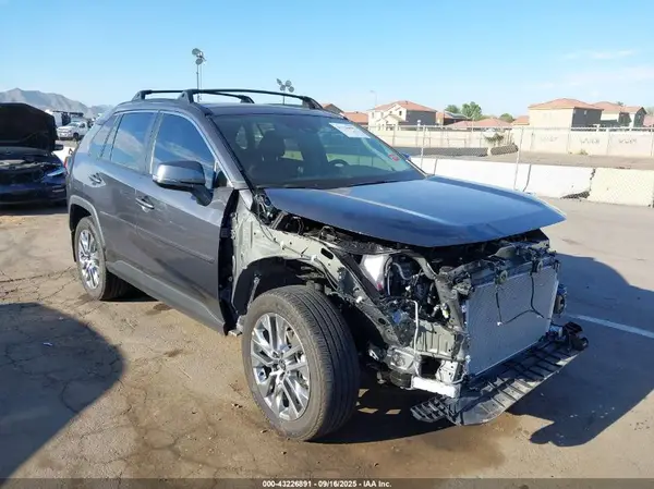 2T3A1RFV3SC521495 2025 TOYOTA RAV 4 - Image 1