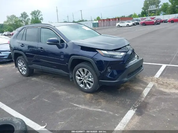 2T3A1RFV3SW498119 2025 TOYOTA RAV 4 - Image 1