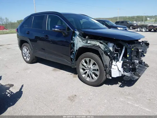2T3A1RFV3SW498749 2025 TOYOTA RAV 4 - Image 1