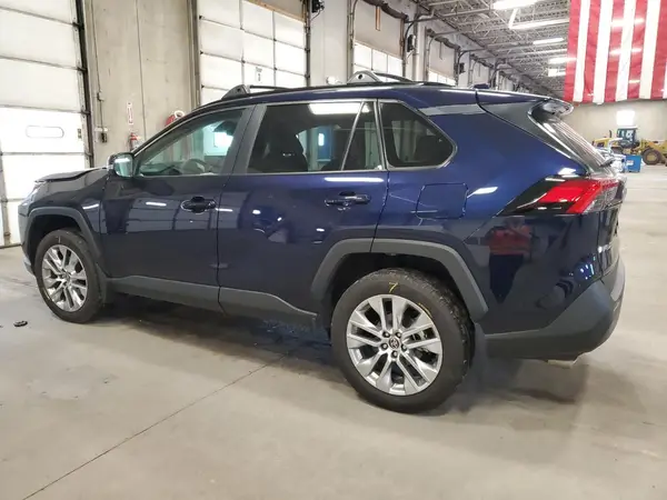 2T3A1RFV3SW520863 2025 TOYOTA RAV 4 - Image 2