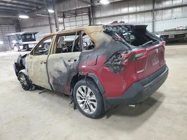 2T3A1RFV4KW075114 2019 TOYOTA RAV 4 - Image 2
