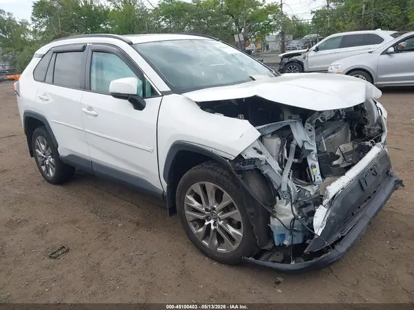 2T3A1RFV4LW091458 2020 TOYOTA RAV 4 - Image 1