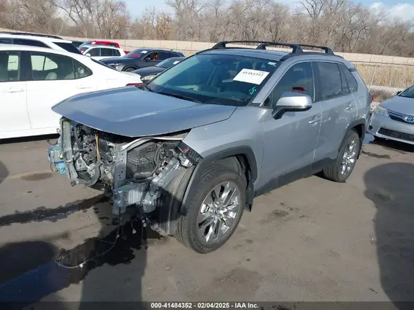 2T3A1RFV4MC164590 2021 TOYOTA RAV 4 - Image 2