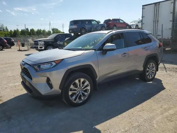 2T3A1RFV4MC179901 2021 TOYOTA RAV 4 - Image 1