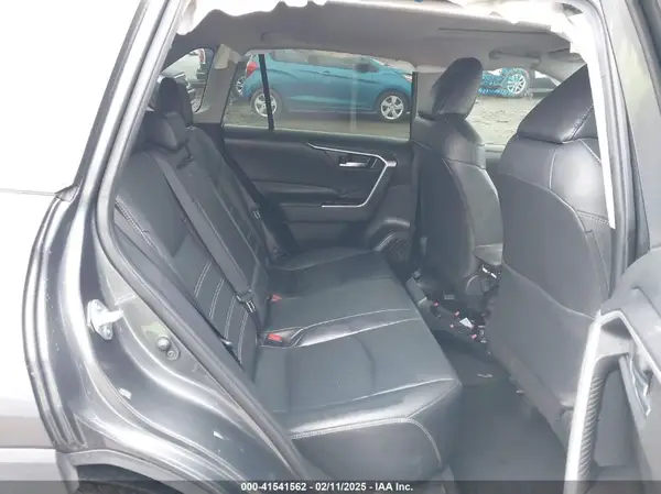 2T3A1RFV4MC184144 2021 TOYOTA RAV 4 - Image 8