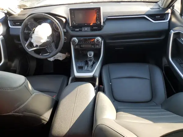 2T3A1RFV4MC255892 2021 TOYOTA RAV 4 - Image 8