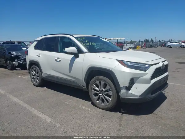 2T3A1RFV4NW317758 2022 TOYOTA RAV 4 - Image 1