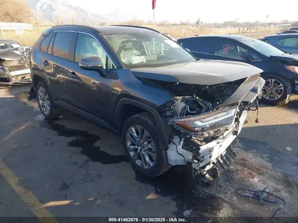 2T3A1RFV4PW395136 2023 TOYOTA RAV 4 - Image 1