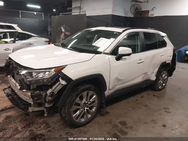 2T3A1RFV5KW049606 2019 TOYOTA RAV 4 - Image 2