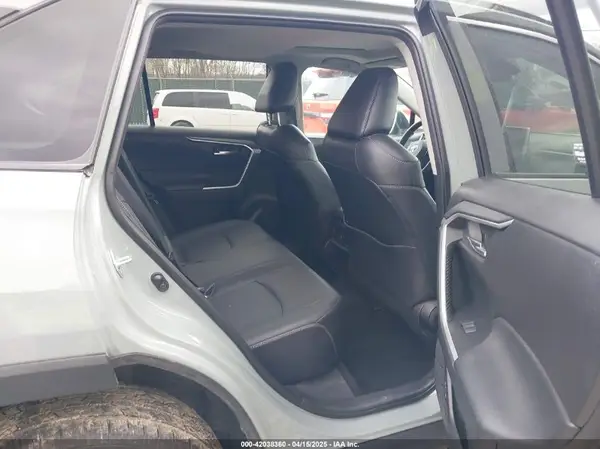 2T3A1RFV5MW207865 2021 TOYOTA RAV 4 - Image 8