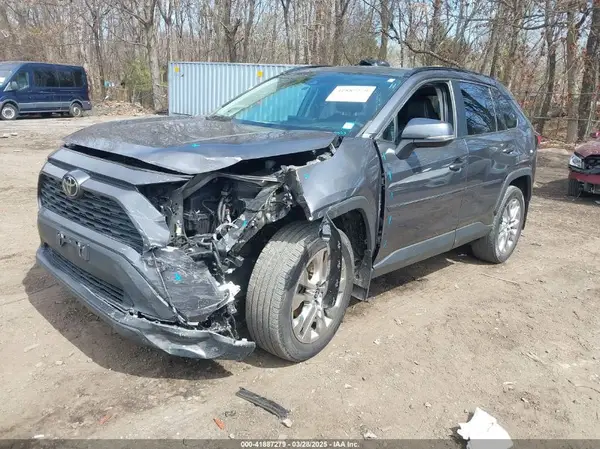 2T3A1RFV5MW229235 2021 TOYOTA RAV 4 - Image 2