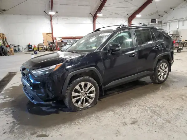 2T3A1RFV5NC256583 2022 TOYOTA RAV 4 - Image 1