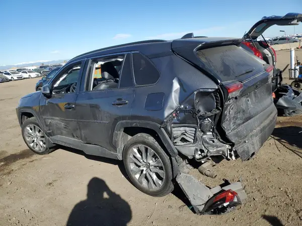 2T3A1RFV5NC303658 2022 TOYOTA RAV 4 - Image 2