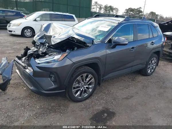 2T3A1RFV5PC353687 2023 TOYOTA RAV 4 - Image 2
