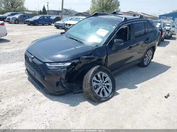 2T3A1RFV5RW469473 2024 TOYOTA RAV 4 - Image 2