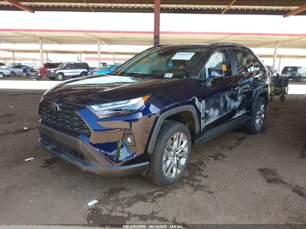 2T3A1RFV5SW537633 2025 TOYOTA RAV 4 - Image 2