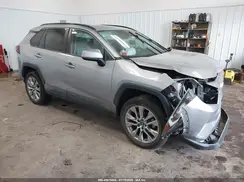 2T3A1RFV6KC010332 2019 TOYOTA RAV 4