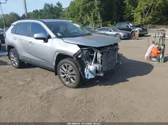 2T3A1RFV6KC052399 2019 TOYOTA RAV 4