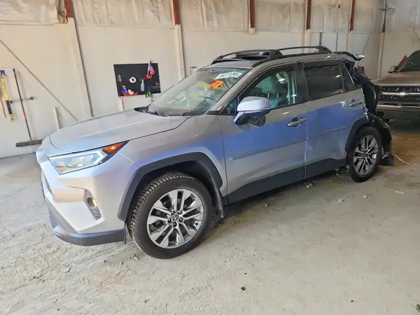 2T3A1RFV6MC177714 2021 TOYOTA RAV 4 - Image 1