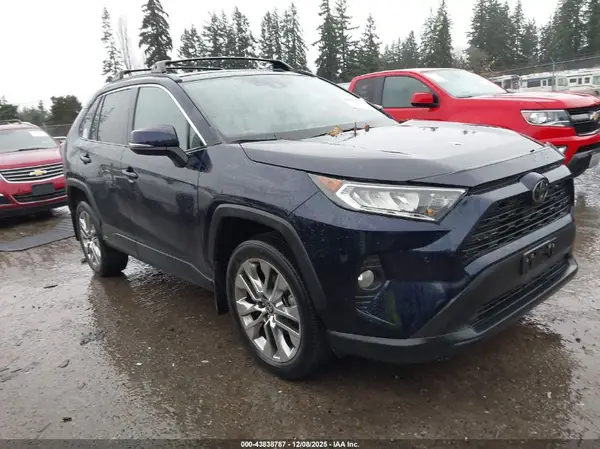 2T3A1RFV6MW241412 2021 TOYOTA RAV 4 - Image 1