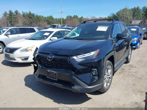 2T3A1RFV6NC269312 2022 TOYOTA RAV 4 - Image 2