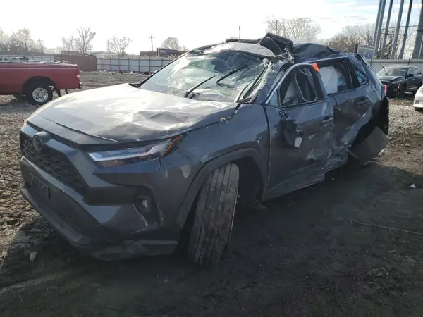 2T3A1RFV6NW265422 2022 TOYOTA RAV 4 - Image 1