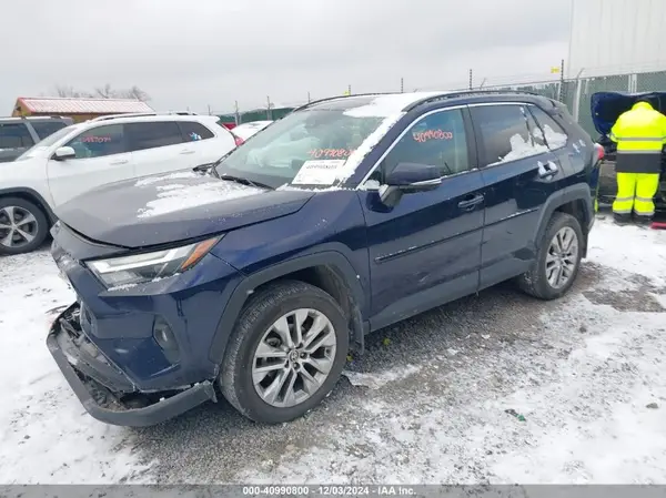 2T3A1RFV6PW397390 2023 TOYOTA RAV 4 - Image 2