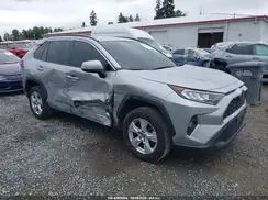 2T3A1RFV7KW049431 2019 TOYOTA RAV 4