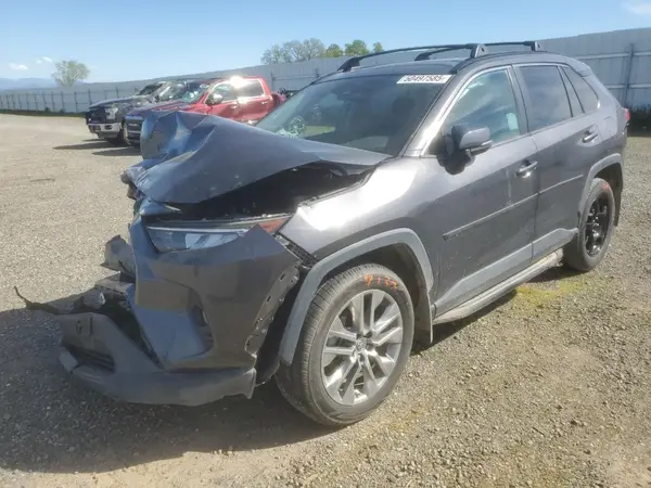 2T3A1RFV7KW063765 2019 TOYOTA RAV 4 - Image 1