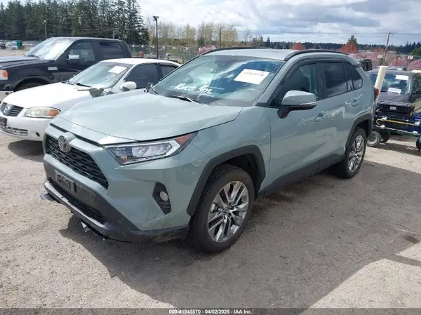 2T3A1RFV7KW076483 2019 TOYOTA RAV 4 - Image 2