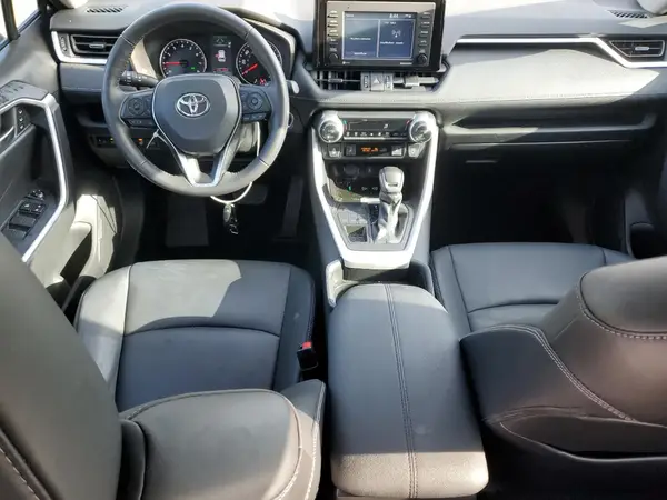 2T3A1RFV7MC207416 2021 TOYOTA RAV 4 - Image 8