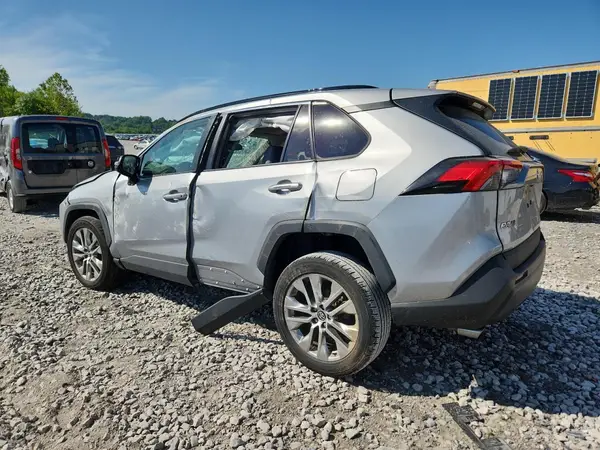 2T3A1RFV7MW159933 2021 TOYOTA RAV 4 - Image 2