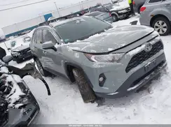 2T3A1RFV8KW054072 2019 TOYOTA RAV 4