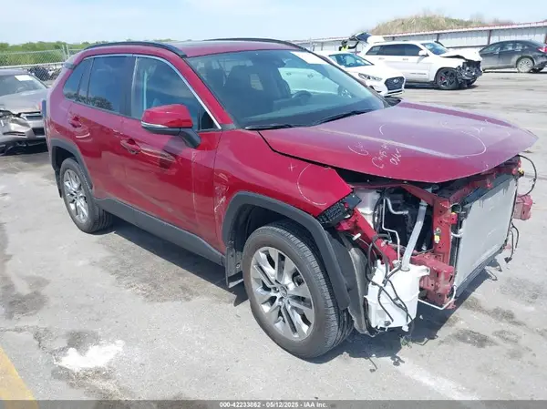 2T3A1RFV8KW080641 2019 TOYOTA RAV 4 - Image 1