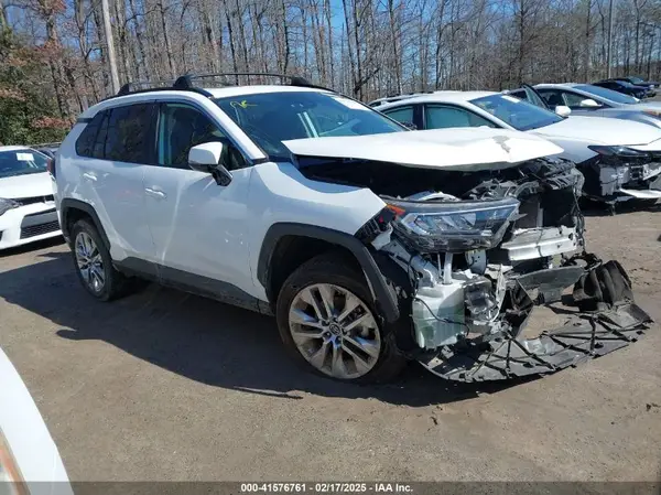 2T3A1RFV8LW136689 2020 TOYOTA RAV 4 - Image 1