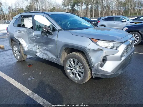 2T3A1RFV8MC251120 2021 TOYOTA RAV 4 - Image 1